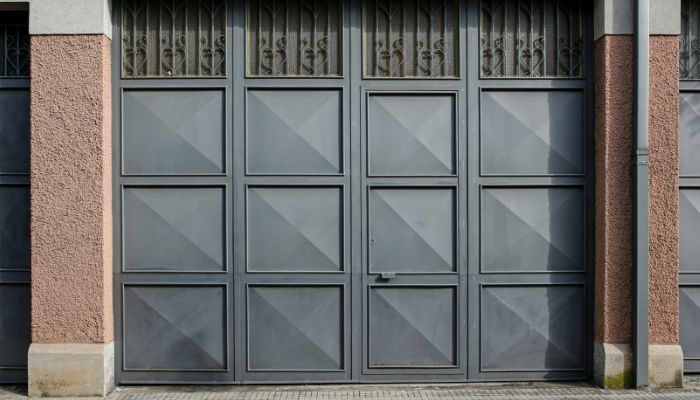 Garage Door Company in Rochester MN